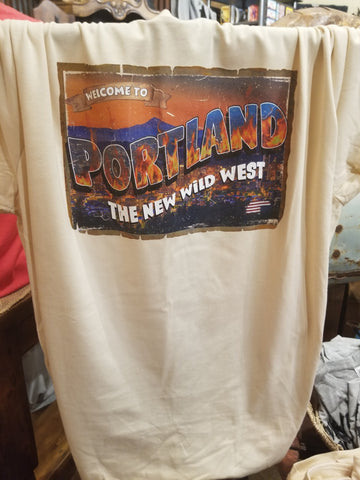 Portland Oregon sucks anti BLM t-shirt