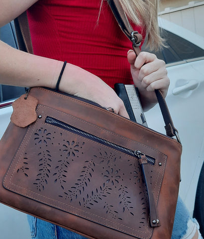 conceal carry purse on model